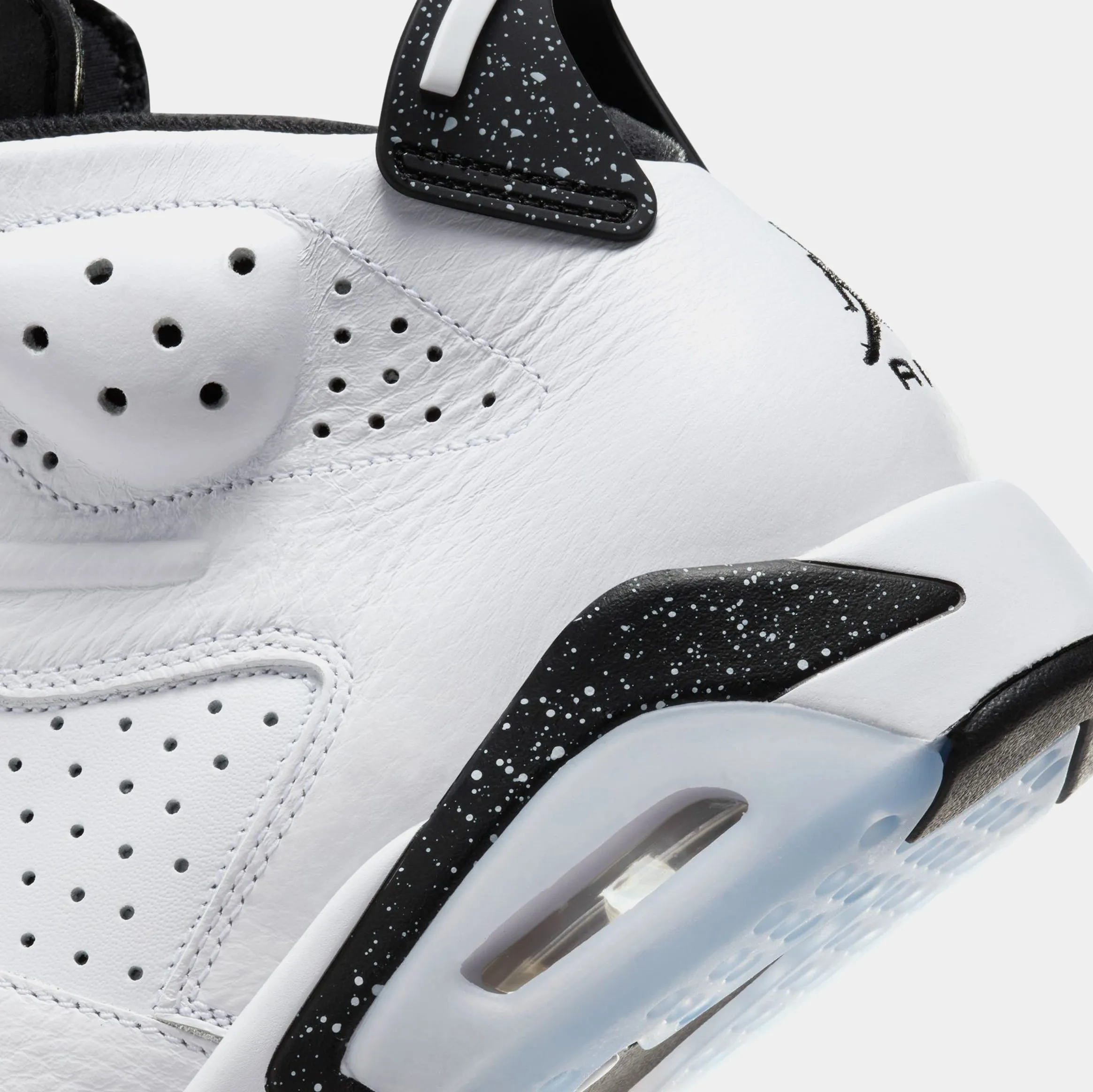 Air Jordan 6 Retro White & Black Mens Lifestyle Shoes (White/Black)