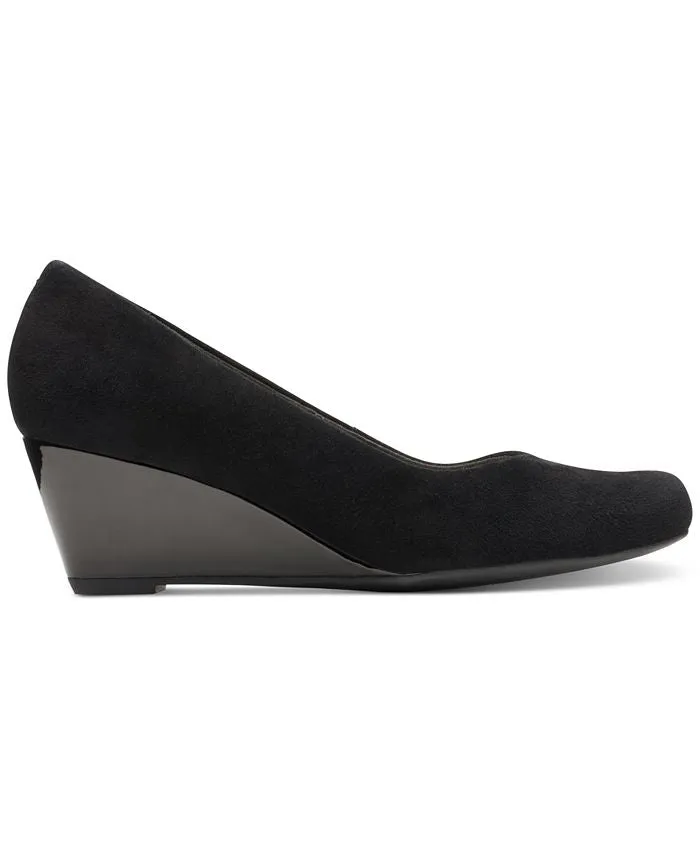 Flores Tulip Clarks Women's Wedge Shoes Collection, Black Suede Combination