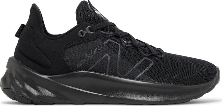 Limited edition New Balance Wmns Fresh Foam Roav v2 'Black Magnet' sneakers, black