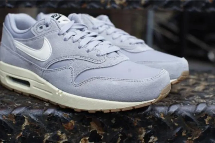 Limited Edition Nike Air Max 1 Essential 'Matte Silver' Sneakers, Silver