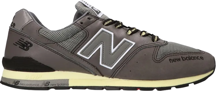 Limited edition sneakers New Balance NOOLYWOOD x 996, brown