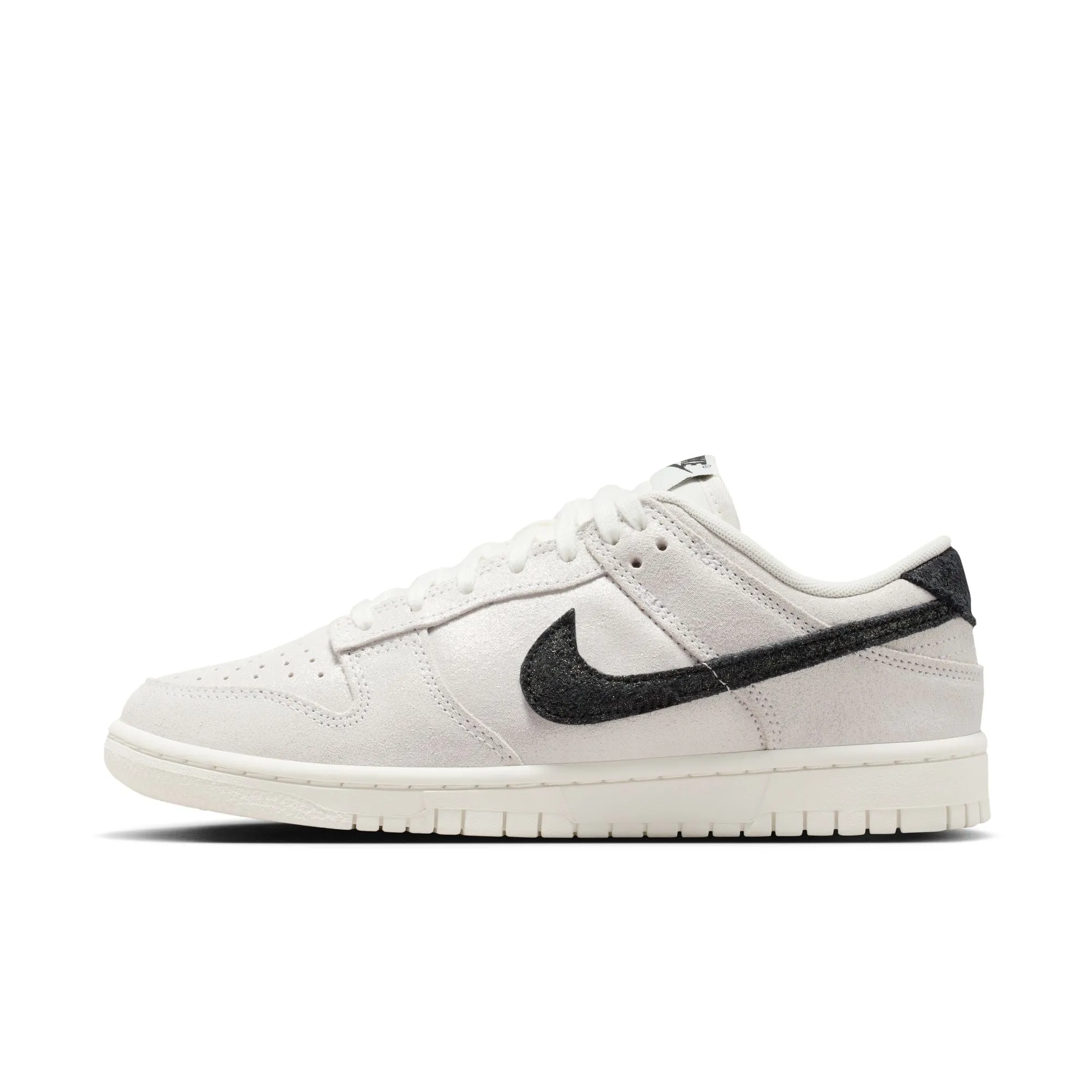 Nike Dunk Low SE WHITE/BLACK-TEAM RED HQ3502-100