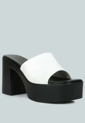 SCANDAL Slip on Block Heel Sandals in White