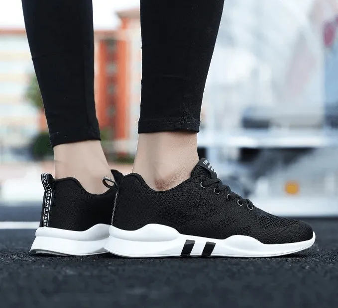 Stylish Sports Breathable Women's Sneakers with Laces - SF0213