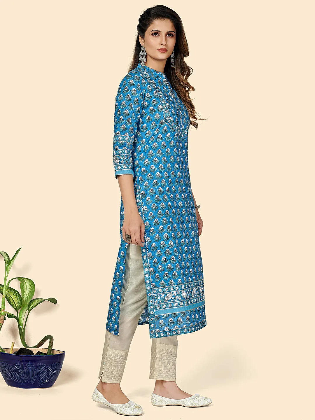 Women'S Printed & Zardosi Work Straight Cotton Blue Stitched Kurta